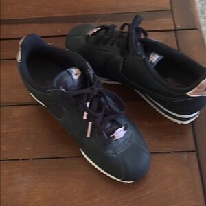 Nike Cortez black and white Rose Gold details. Super unique!
